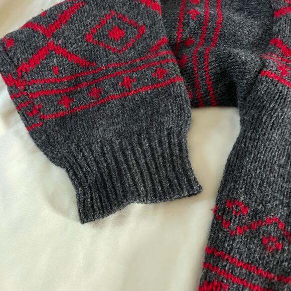 Vtg Y2K Retro 100% Shetland Wool Grey Red Pattern Pullover Grandpa Sweater Men L - Picture 2 of 9